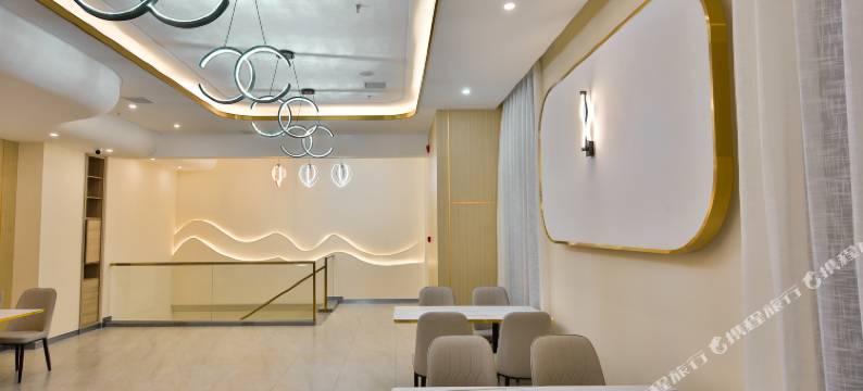 一山半岛酒店(沈阳国际会展中心店)图片