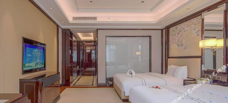 岳阳君临嘉奕酒店图片