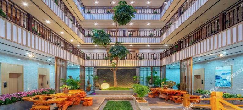 丽江吉铂隆大酒店图片