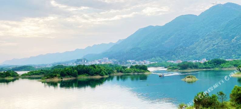 仙岛湖远方的家图片