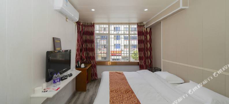 成都府河宾馆(华阳南湖湿地公园店)图片