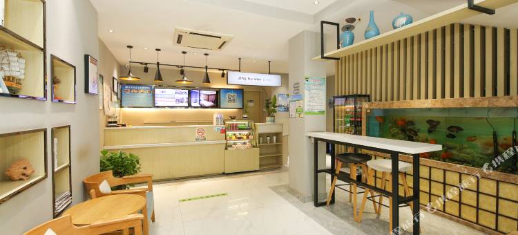 铜陵景湖湾假日宾馆(天井湖公园店)图片