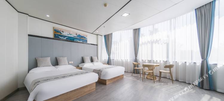 如家派柏·云酒店(青岛海水浴场中山公园地铁站店)图片