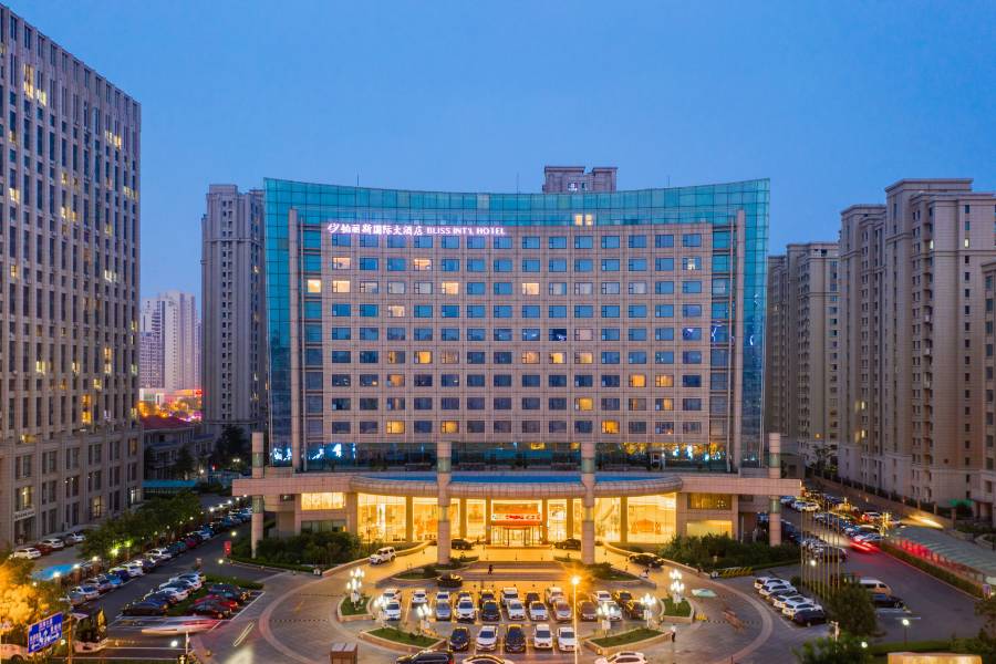 鉑麗斯國際大酒店(威海高鐵站韓樂坊店)