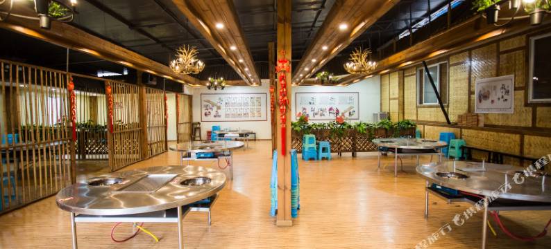 重庆九泓酒店图片