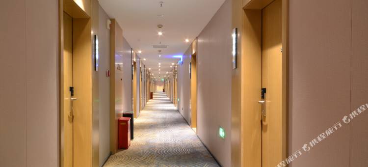 城市便捷酒店(沙洋洪森新世界店)图片