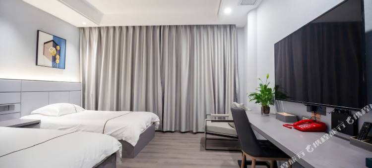 淮安高铁假日酒店(景会寺店)图片