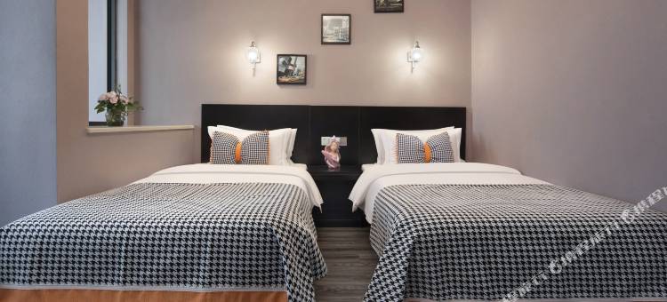 都市118连锁酒店(麓谷新长海麓谷公园地铁站店)图片