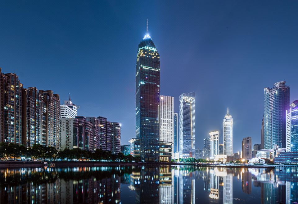 武汉汉口金融中心美仑酒店外景图