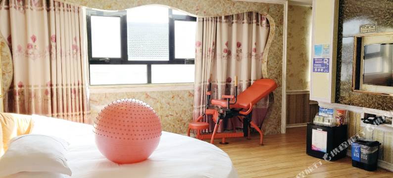 东阳情情恋恋酒店图片