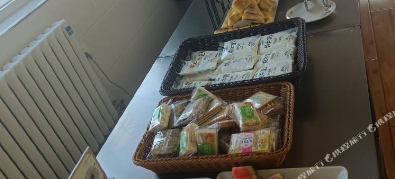 德令哈德瑞驿汽车酒店(海西会议中心店)图片