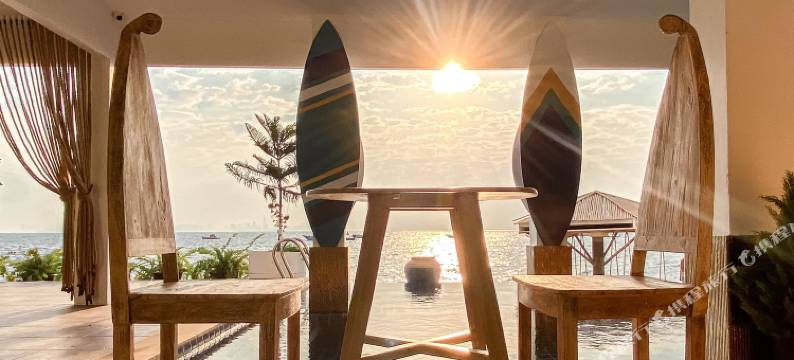 Kohlarn帆船海滩的Baan(Baan Sailboat Beach Kohlarn)图片