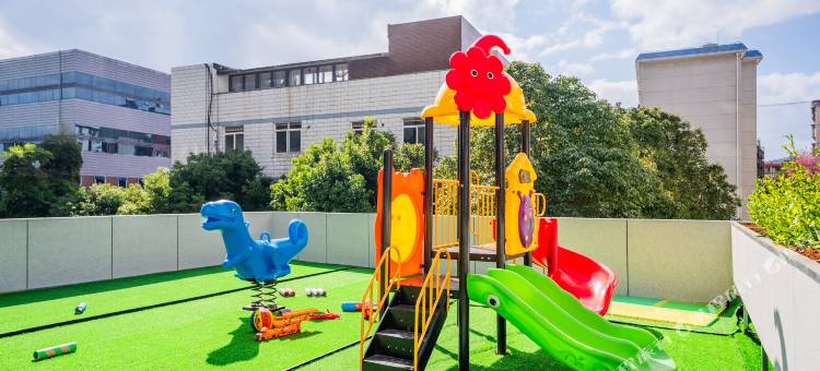 楚雄都市华庭酒店(龙江公园店)图片