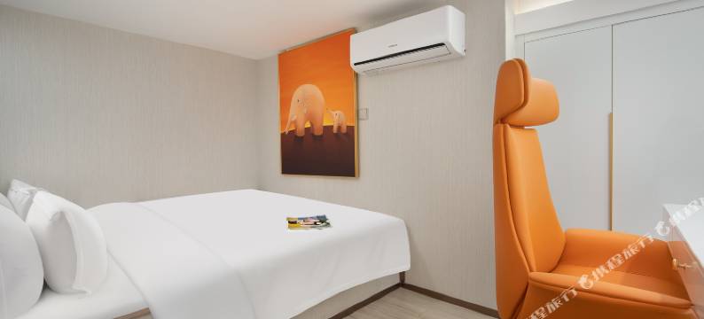 长沙云希高空江景套房酒店图片