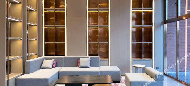 麗枫酒店(景德镇陶溪川文创街区雕塑瓷厂店)图片