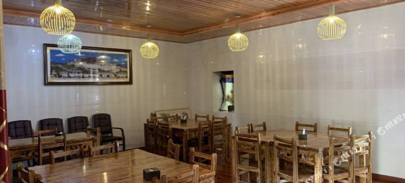 丹巴吉波尚墨风情酒店(中路藏寨店)图片