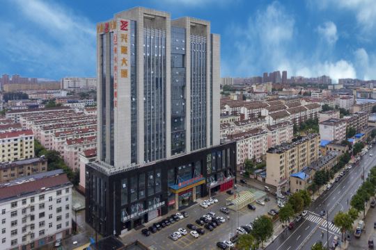 维也纳3好酒店(潍坊临朐店)信息,酒店地址:临朐兴隆中路136号兴隆大厦