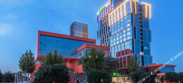 西安国际港务区智选假日酒店图片