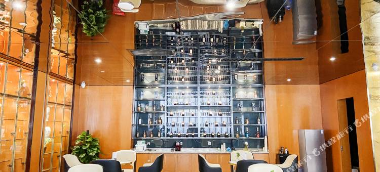 元谋泷淇·泷湖大酒店图片
