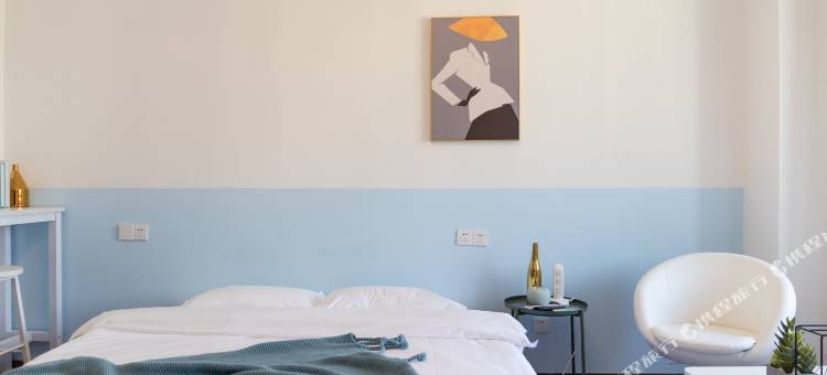 德宿精品影院公寓(淮安大学城浙大网新店)图片