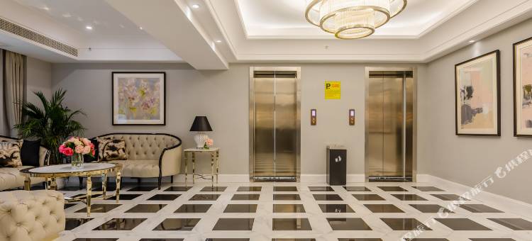 香漫·高空湖景酒店(黄石摩尔城店)图片