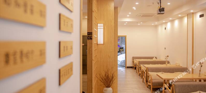 安泊设计民宿(阳朔西街店)图片