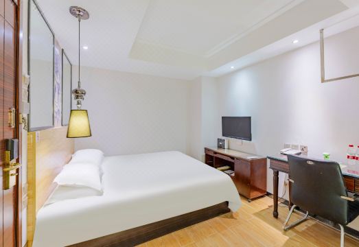Shijiazhuang Ouyun Hotel (Chang'an Wanda Plaza &  Municipal Obstetrics and Gynecology Hospital)Hotel Overview