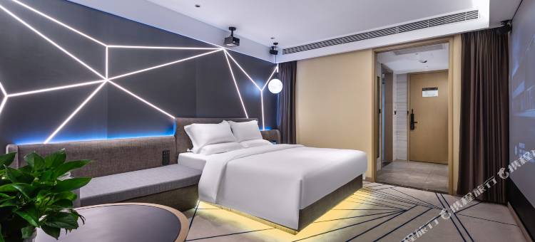 巨片电影酒店(石家庄铁道大学义堂地铁站店)图片