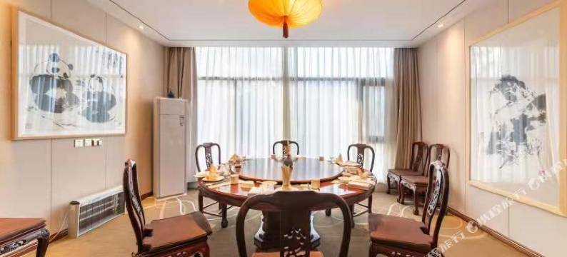 山东龙泉书苑大酒店图片