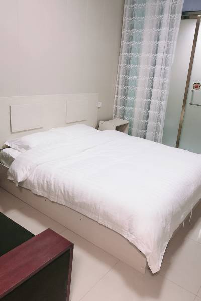 济南世荣木鱼石厂附近酒店,济南酒店预订查询,济南宾馆住宿【携程酒店