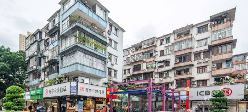 哈啰轻酒店(广州市二宫地铁站店)图片