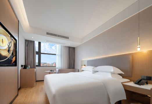 Shiyue Hotel (Gaoxian Fortune Center Store) Hotel Overview