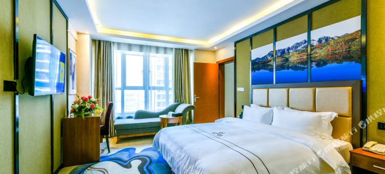 TOWO上品酒店(贵阳金融城数博大道店)图片