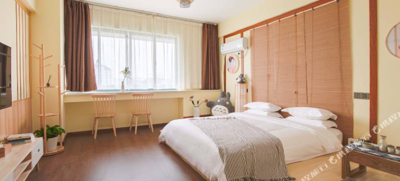 一支百合智慧民宿(余姚喜鹊公馆店)图片