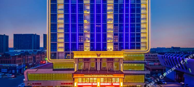 维也纳国际酒店(六安金太阳国际汽车城店)图片