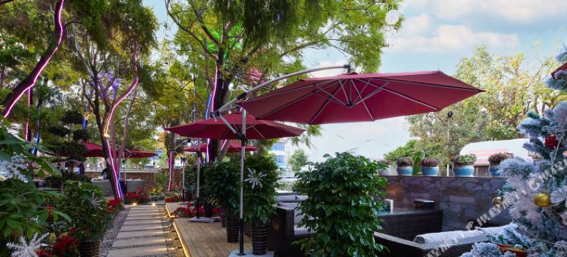 怡海度假酒店(西昌邛海17度火把广场店)图片