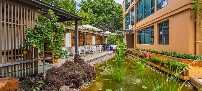 大坝·尚阁民宿(昆明海埂大坝迎海路地铁站店)图片