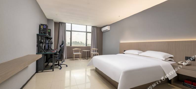 永利电竞公寓(桥头广场店)图片