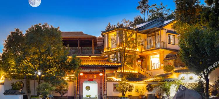 天柱山清然居图片