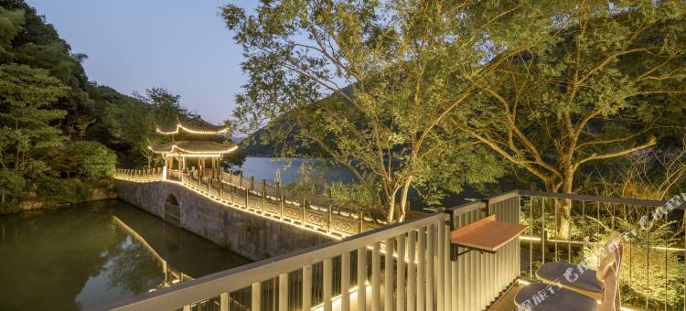 仟那千寻酒店(建德梅城镇富春江店)图片