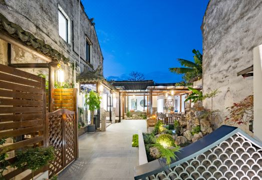 沐澜·花悦艺宿外景图