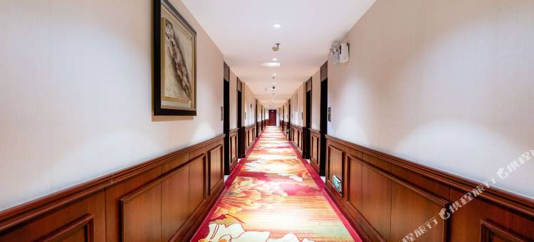 TOWO上品酒店(南昌阳明东路一附院店)图片