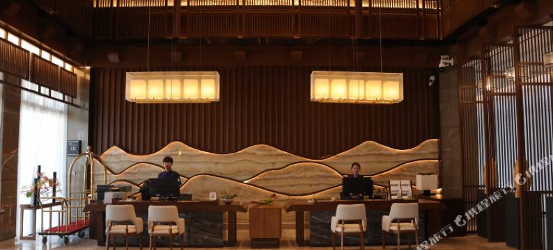 井岗之南大酒店图片