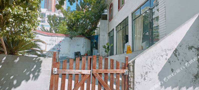 九月青年旅舍图片