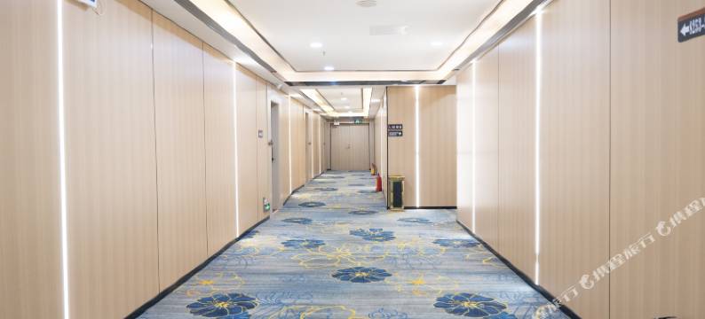 鸿都酒店(大旺国际广场店)图片