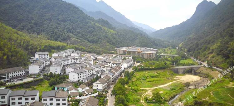 拾宿民宿(三清山风景区地质博物馆店)图片
