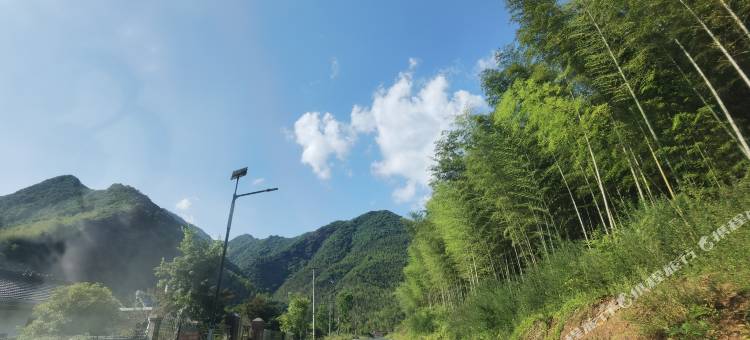 月亮湾东篱小院图片