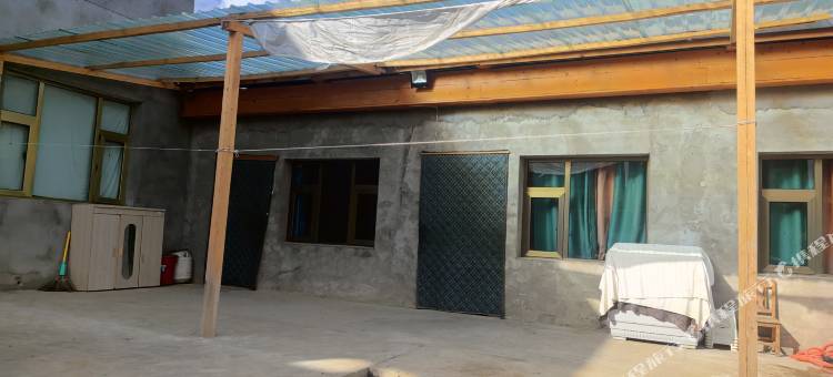 迭部扎尕那扎西央民宿图片