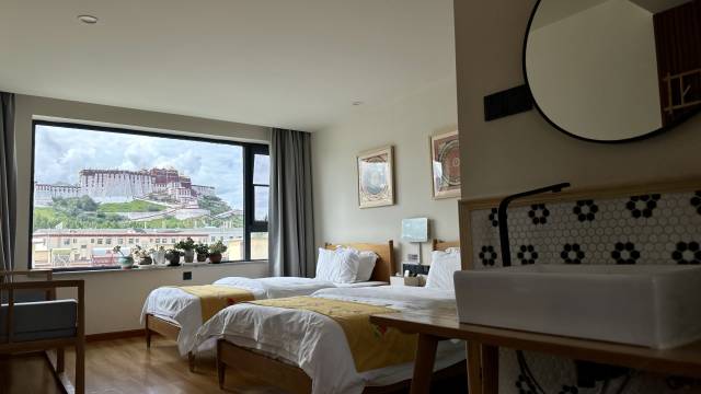 拉萨归・来精品观景民宿(布达拉宫店)图片