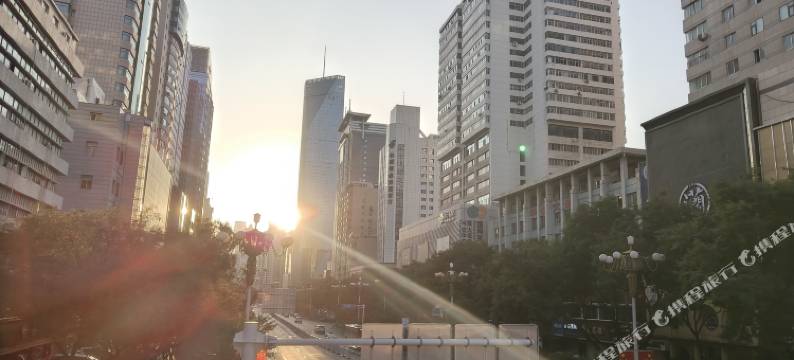 泊庭云智能酒店(省政府地铁站店)图片